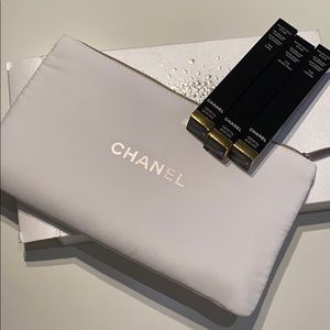 Chanel nude mood (rouge coco gloss trio)